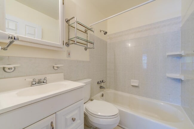 Photo - 116 Graham Rd