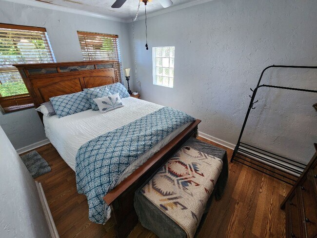 Photo - Quaint 1 bed 1bath Apartment Unidad 102 Charlotte