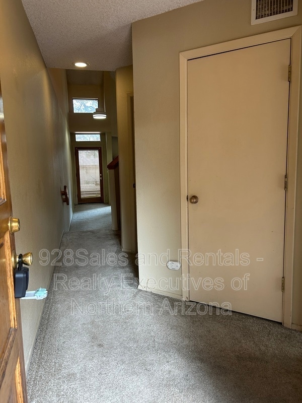 Photo - 4005 N Goodwin Cir