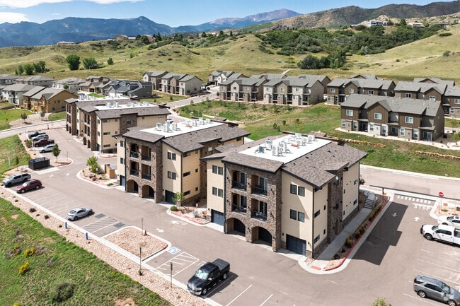 Aerial - The Edge at Mt. Shadows Rental