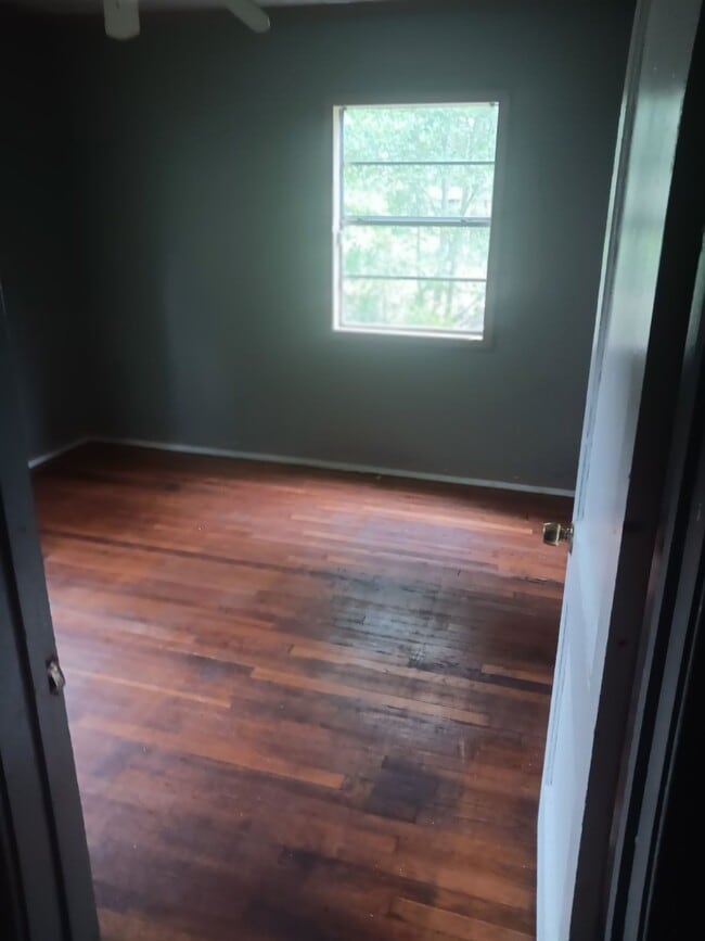 235 Shadowlawn Dr