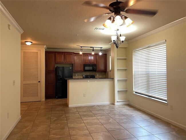 Photo - 909 Charo Pkwy Unit 1011