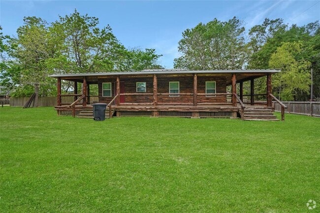 Building Photo - 310 Camp Lillie Rd Rental