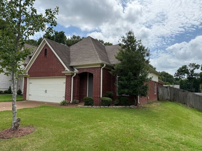 Photo - Gated Community - 3 Bedroom 2 Bathroom Cordova Rental Home