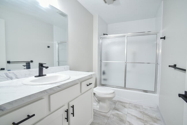 Carriage Hill Apartments