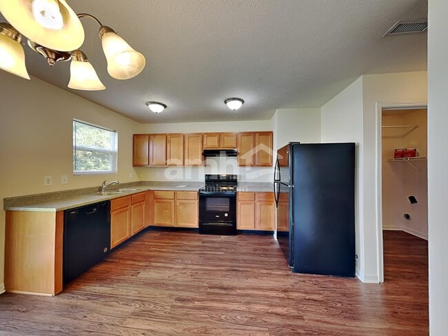 Photo - 1236 Saticoy Ct