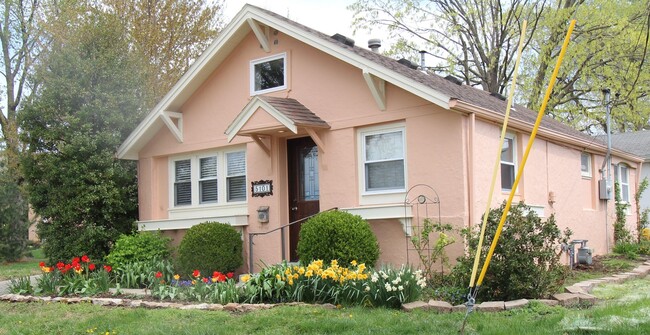 1 Bedroom 1 Bath Beautifully Renovated Hou... - 1 Bedroom 1 Bath Beautifully Renovated Hou... Casa