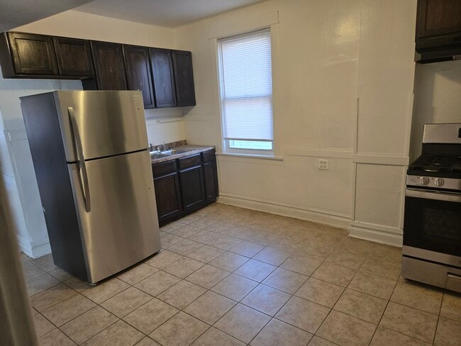 Photo - 11921 S Lowe Ave Unit 2