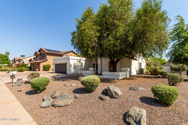 Photo - 5247 E Paradise Ln