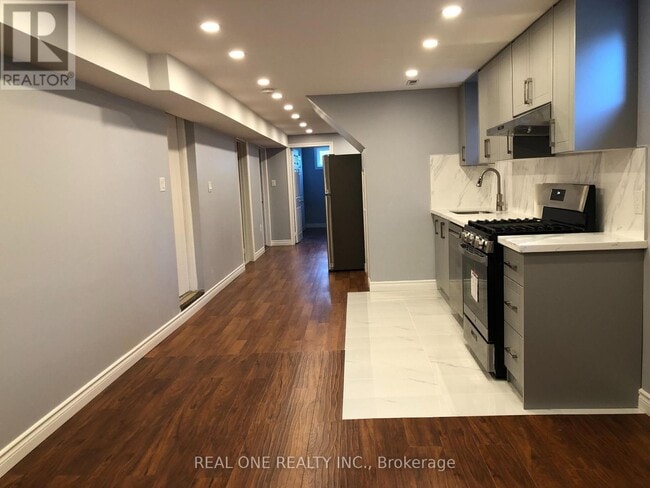 Photo - 1161 Shadeland Dr