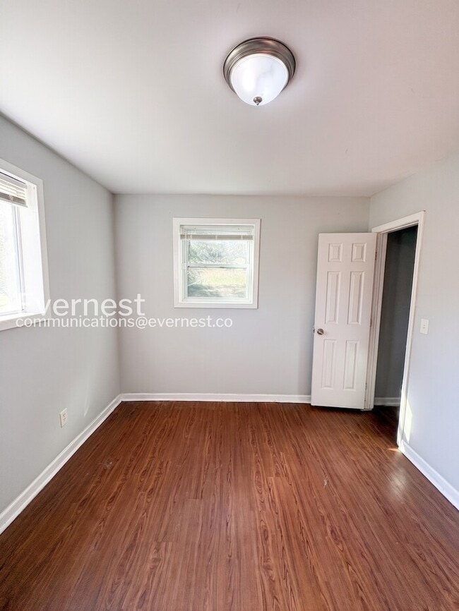 Photo - 193 W Canterbury Dr