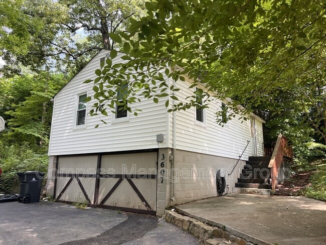 Photo - 3607 Boyds Bridge Pike House