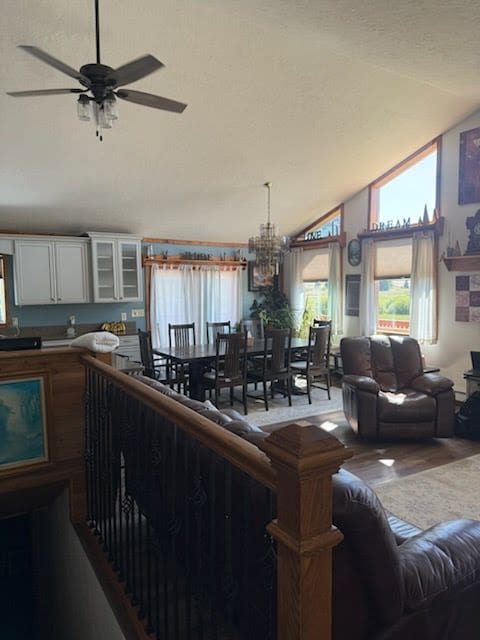 Photo - 198 Mystic Ln