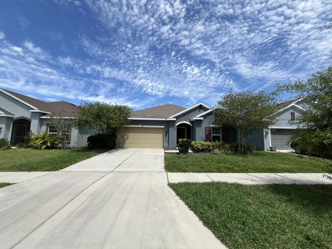 Building Photo - 12119 Ledbury Commons Dr