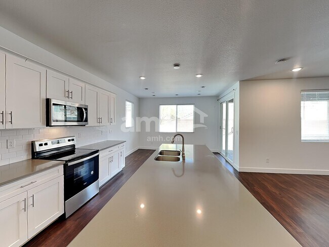 Photo - 2754 Hot Cider Ave