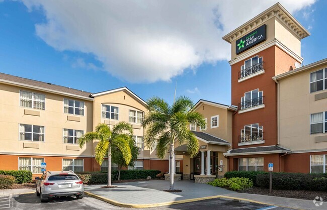 Building Photo - Furnished Studio-Orlando - Maitland - Summ... Rental