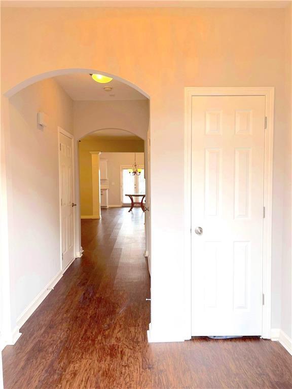 Photo - 2048 Lakeshore Overlook Dr