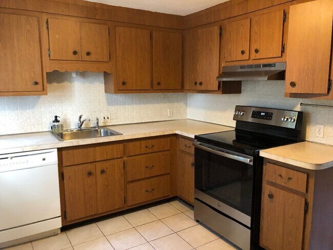 Photo - 132 Emerson Gardens Rd Unit 132