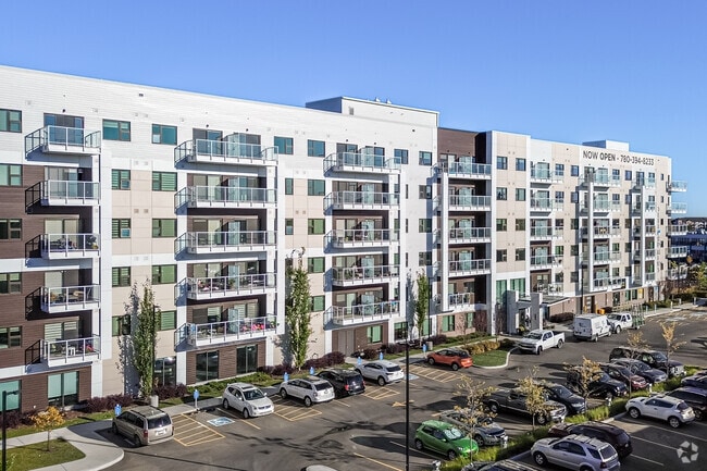 Telford Mews at Leduc Village