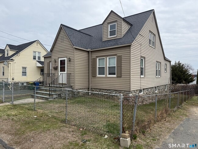 Photo - 59 Addison St