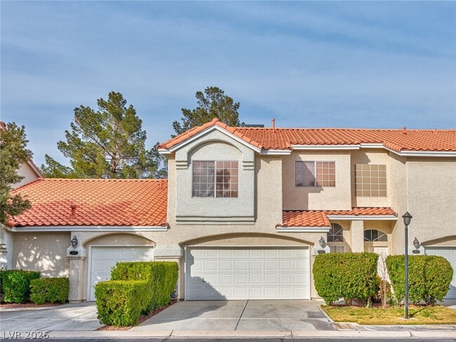 Building Photo - 5920 Greenery View Ln