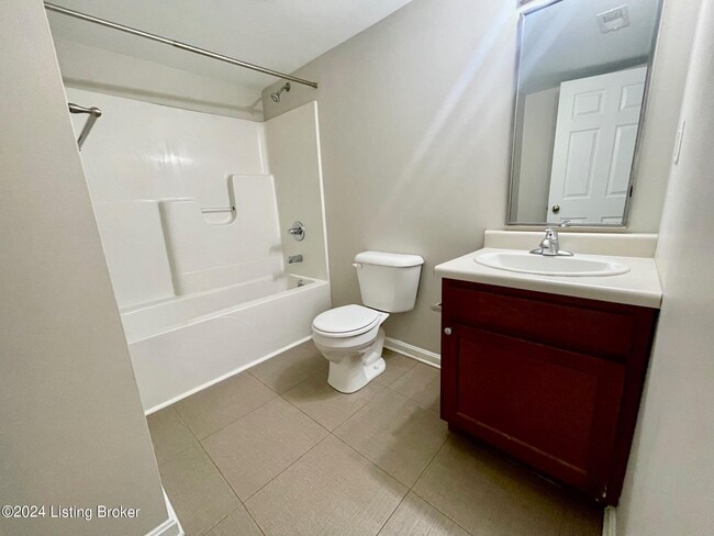 Photo - 3546 Brockton Ln Unit 1