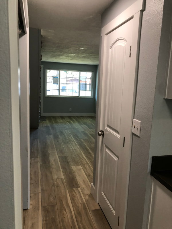 Photo - 525 Cinderella Loop