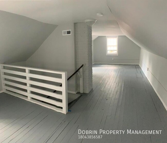 Photo - 2309 Warwick Ave