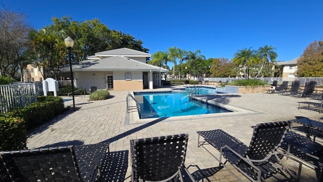 Photo - 9899 Westview Dr Unit 1300