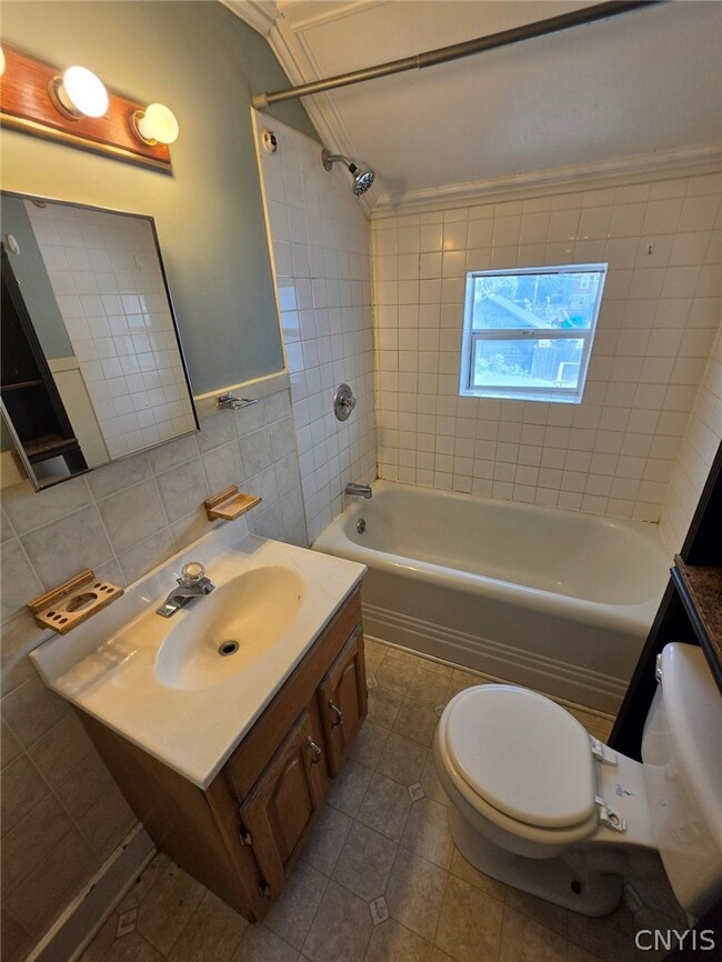 Photo - 1133 State St