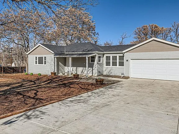 Photo - 5475 Primrose Ln