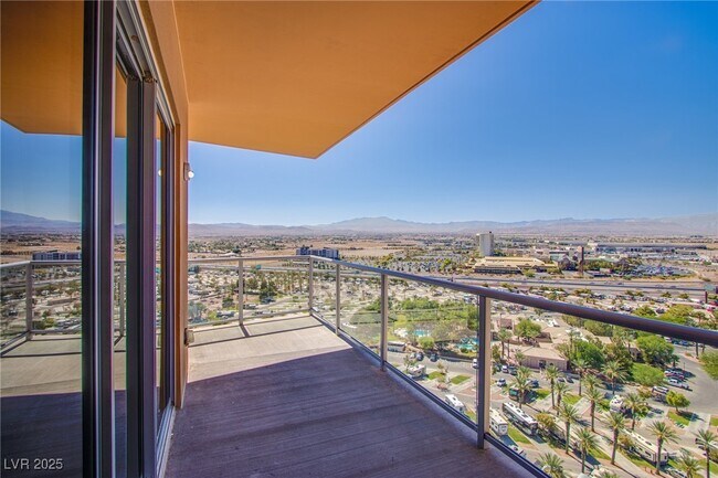 8255 S Las Vegas Blvd Unit 1702
