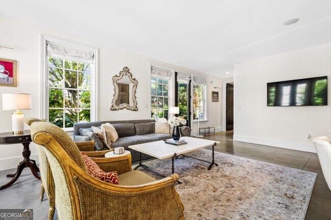 Photo - 2067 Telfair Cir NE