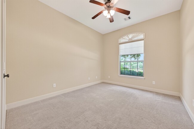 Photo - 17311 Quiet Shores Dr