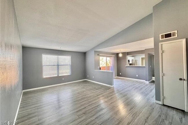 Photo - 1150 N Buffalo Dr Unidad 2029