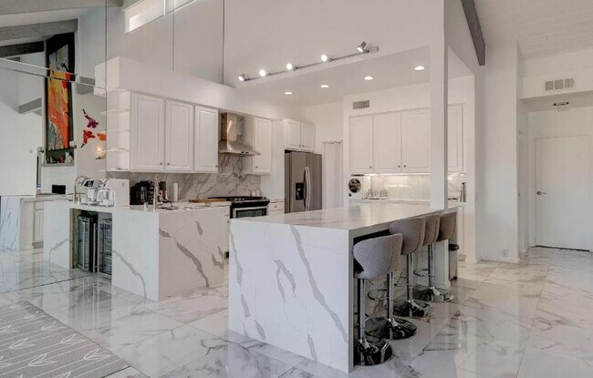 Photo - 135 Desert West Dr