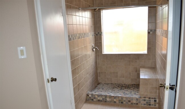 Photo - 4203 Field Meadow Dr