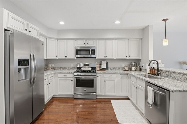 Photo - 150 Worcester St Unidad D