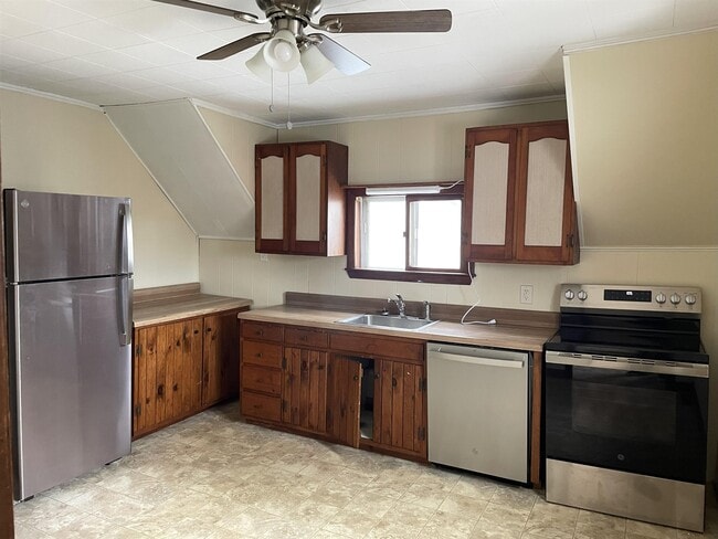 Photo - 804 Beech St