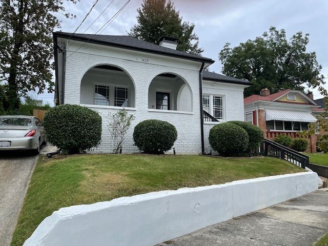 Building Photo - 1425 Oglethorpe Ave SW