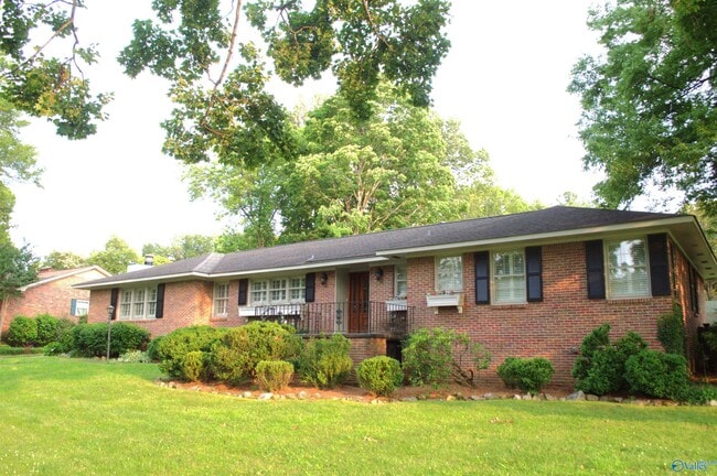 Building Photo - 1406 E Olive Dr SE Rental