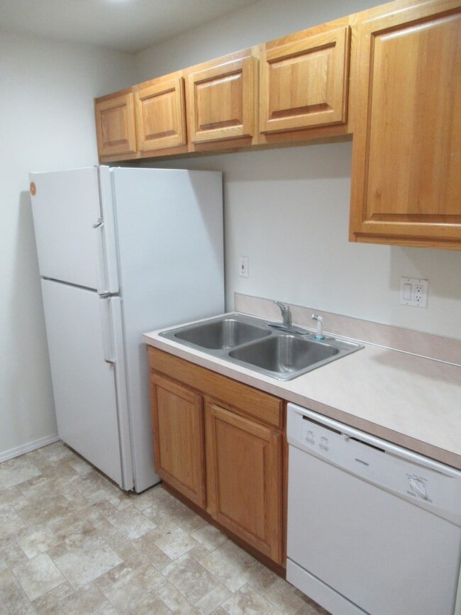 Photo - Large Three Bedroom Duplex in Keizer! Unit 1244