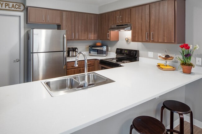 River Terrace apartments — community photo