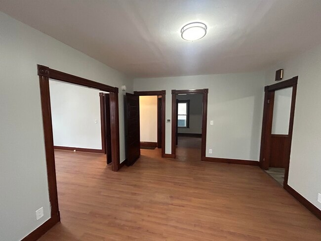 Photo - 6 Holmes St Unit 1