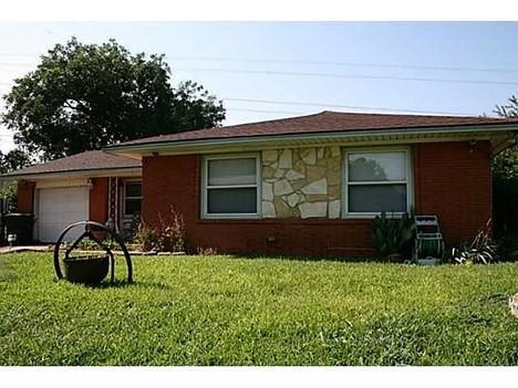 Building Photo - 438 W Phillips Ct