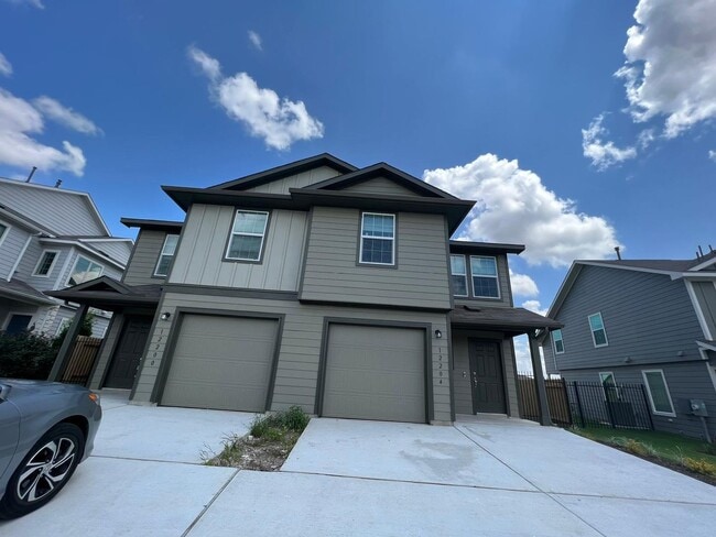 12204 Scarlet Way