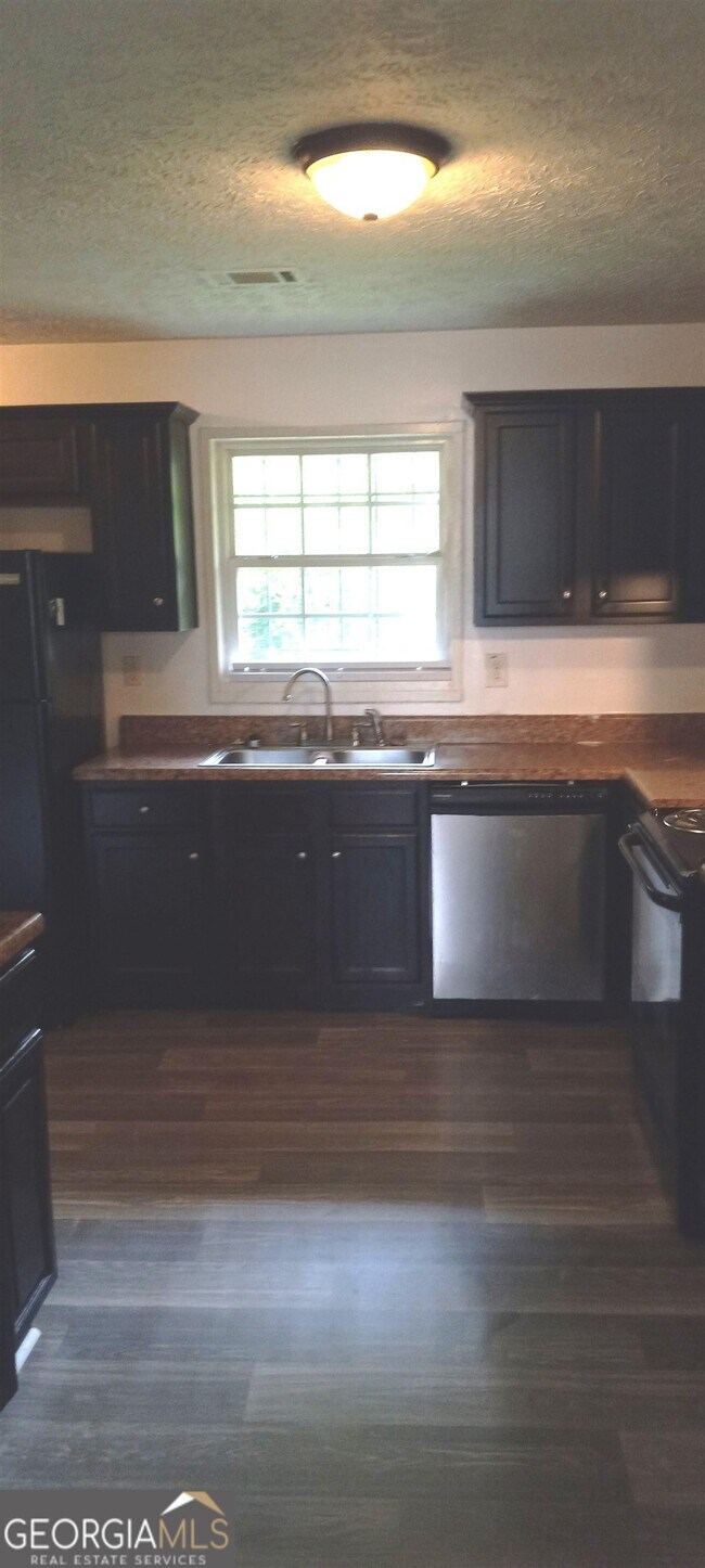 Photo - 1412 Columbia Dr