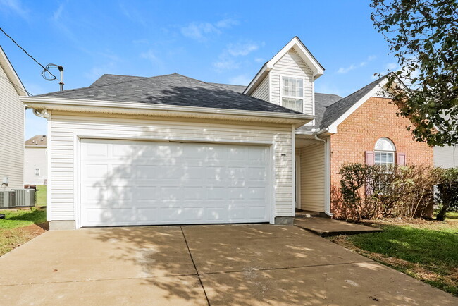 Photo - 1238 Shannon Ln