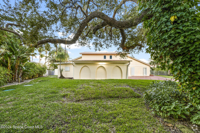 Building Photo - 8130 S Tropical Trail Rental