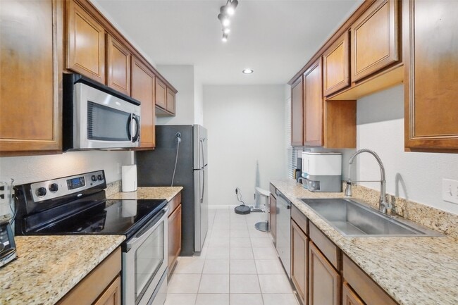 Photo - 2255 Braeswood Park Dr